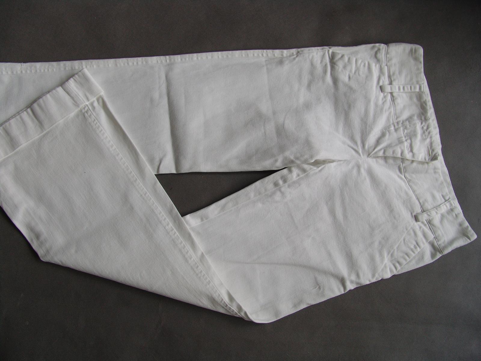 Bílé kalhoty - Obrázek č. 2