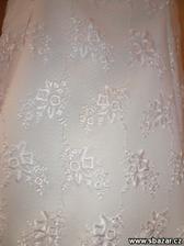 ...detail krajky...