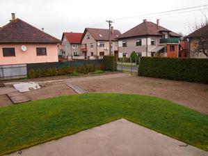 vyrovnávanie terénu ešte pred zimou