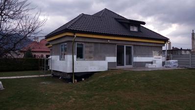 zateplovanie fasády - polystyrénom hrúbky 20 cm
