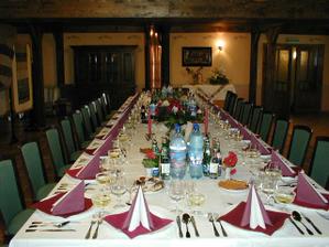 ... restauracia Zlaty Bazant
