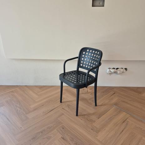 Stavba v znamení minimalizmu