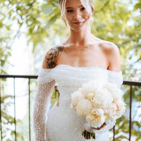 Predám luxusné svadobné šaty od prestížnej návrhárky MillaNova-model Bassema, ktoré sú ako jediný kus