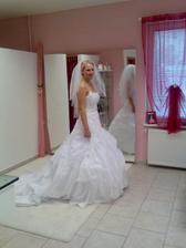 Tak toto je moja prva skuska .Salon Diamond
