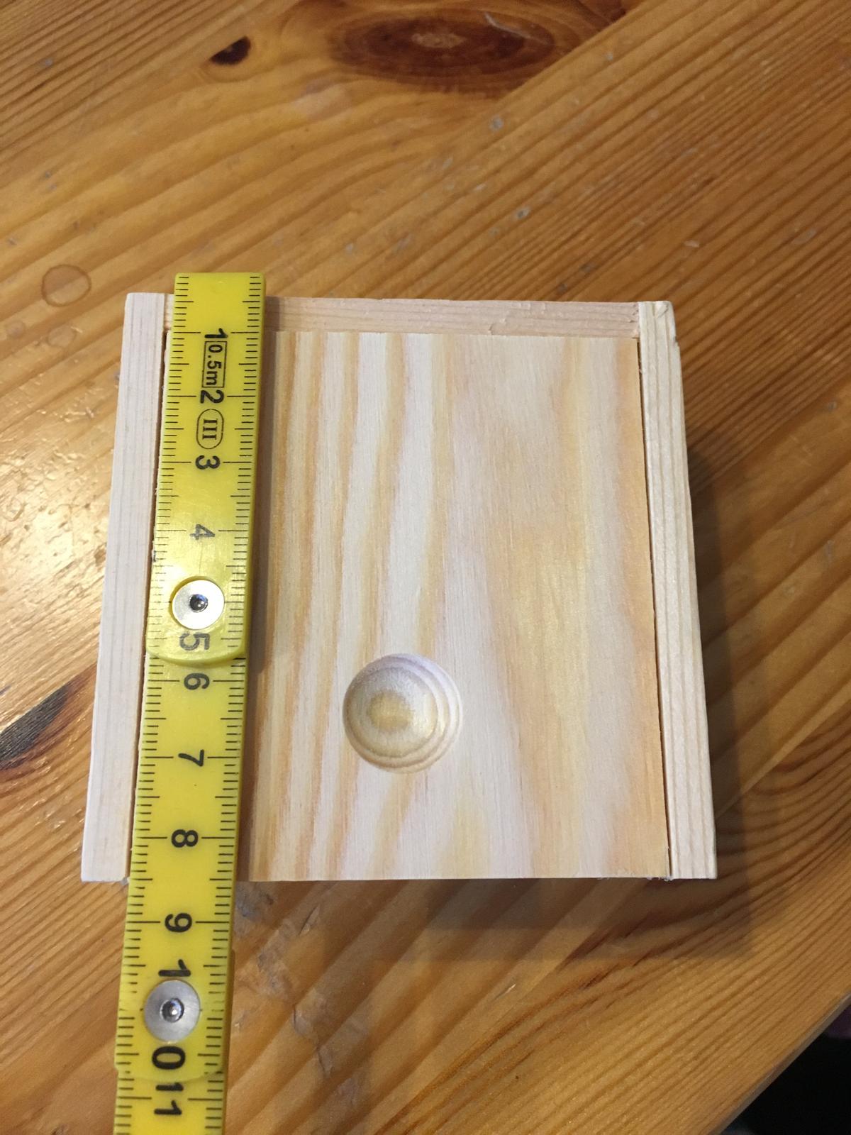 Dreveny box, sperkovnice, ctverec - Obrázek č. 1