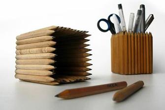 ikea ceruzky .//http://gadgetsin.com/diy-your-own-pencil-holder.htm