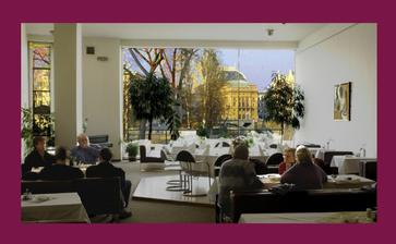 RESTAURACE MANES UVNITR