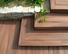 detail schodu
