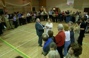 nadherna svadobna sala