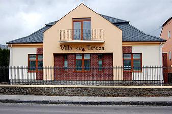 4.4. 2008 sme boli vybaviť apartmán, v ktorom strávime svadobnú noc
