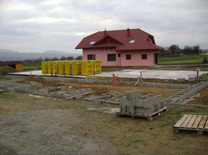 salovacky pripravene, mozeme vozit makadam
