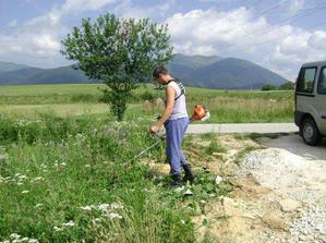 Obcas pomoze aj bracho, bol vymenovany za hlavneho kosca :-)