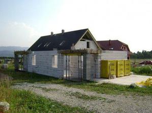 Posledna rada hotova, teraz budeme cakat na strop...