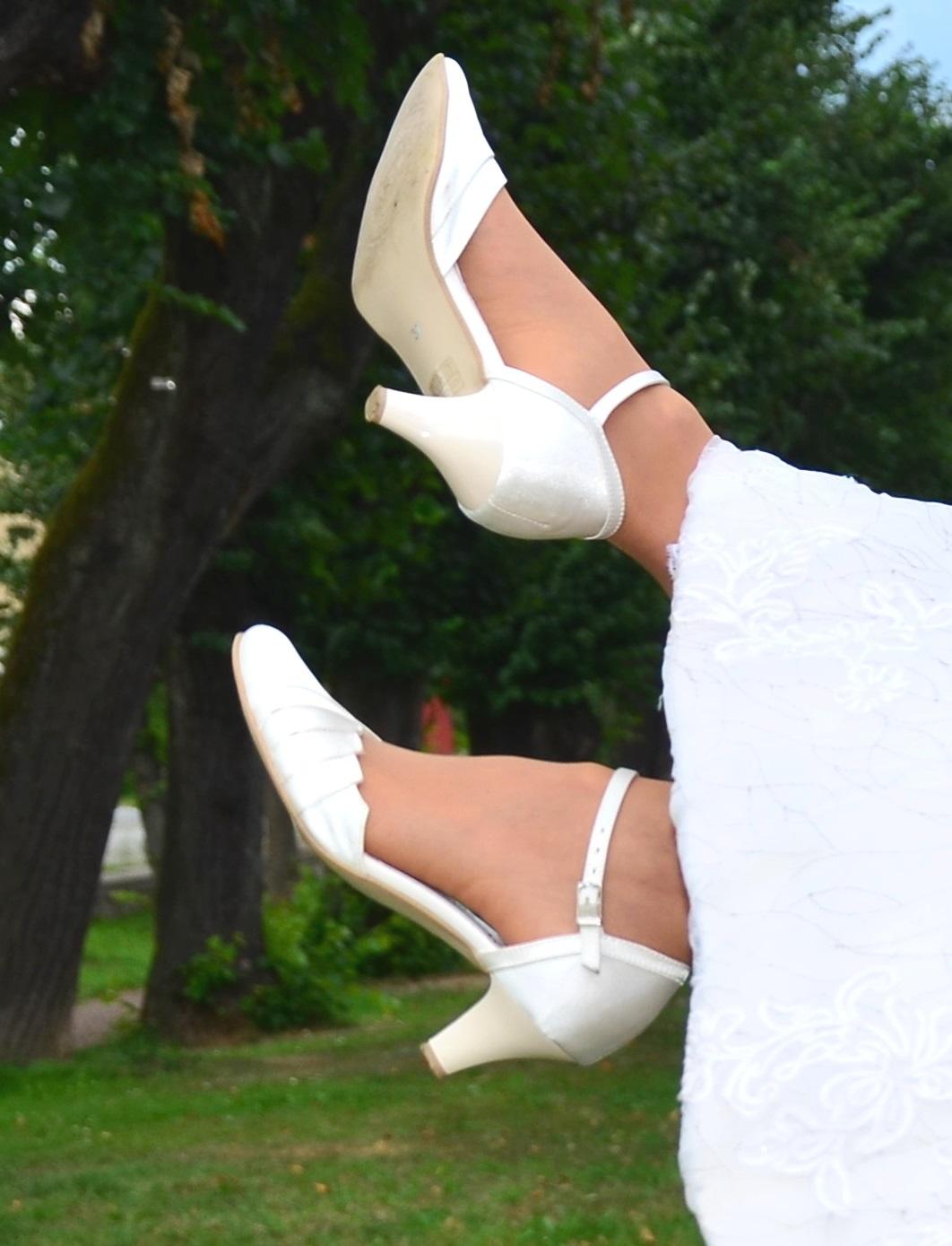 Svatební boty ivory velikost 37 (38) - Obrázek č. 1
