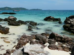 Khai Nai Island