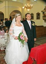 svatba v kostele je nádherná