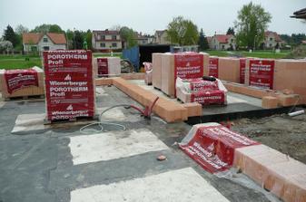 4.5.2010 založení první řady