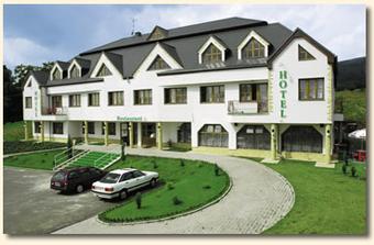 Máme vybráno. Hostina se bude konat v hotelu Bonaparte v Chlumci.