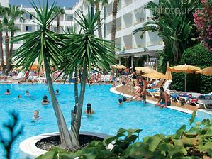 Naše svatební cesta - Španělsko. Nemohli jsme odolat nabídce all inclusive :-).