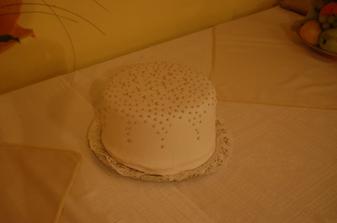 nakoniec z nej bola mala torta pre babicku k 81. narodeninam