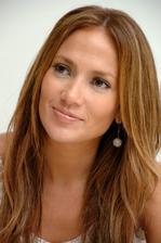 super make up- je to prirodzene.....nechcem mat kilo vsetkeho na sebe a aby ma niekto nakreslil.......na to moc nie som...