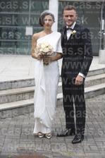 Kristína Turjanová si cez víkend brala svojho o 10 rokov mladšieho zajka Martina Vaculíka. Aj keď ich prvá svadba sa odohrala ešte pred narodením syna Marka, teraz si ju zopakovali v kostole a hostí usadili na garden party v Beladiciach.