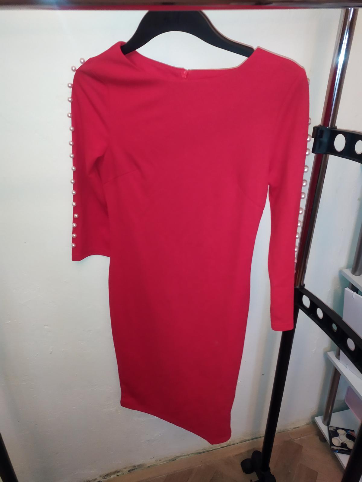 Červené šaty s perličkami SHEIN vel. XS - Obrázek č. 1