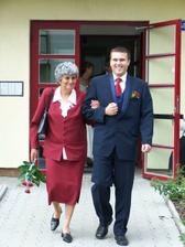 ženich s maminkou