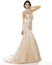 ...zmenila som "stare za nove". Salon Nicole , Pronovias/Jaguar