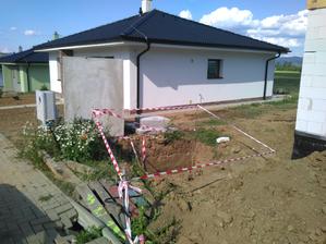 jama a vodomerna šachta, jama plytka, musime prehlbit jamu :( a znova osadit