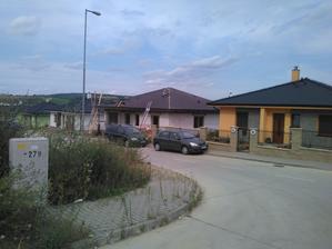 21.7.2016 do vecera by radi chalani skoncili, ale ze nebudu to hnad do krajnosti ze rano dorobia a na obed mozem pris aj s dozorom na kontrolu a prevzatie ;)