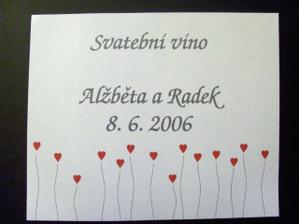 samolepici etiketa na vino