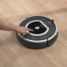 Robotický vysávač I Robot 780 - perfektný pomocník