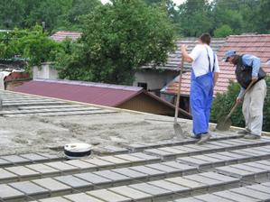 betonovanie stropu...