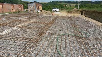kari siete : 150x150 - na platnu 13x10m = potreba 27ks (3x2m)