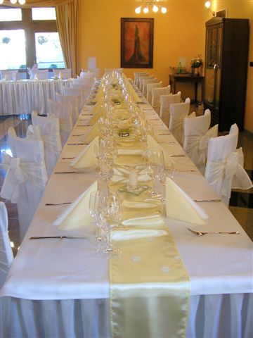 Magduška a Maťulko - svadobný stôl