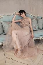 BOUTON (Anastasia Ptica)