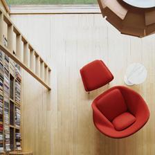 Womb chair, kresielko do kniznice :-)