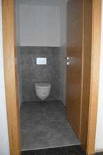 spodní WC