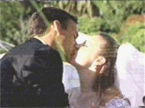 David James Elliot a Nanci Chambers