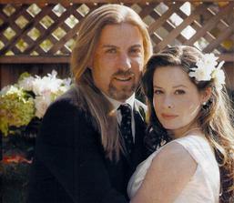 Holly Marie Combs a David Donoho