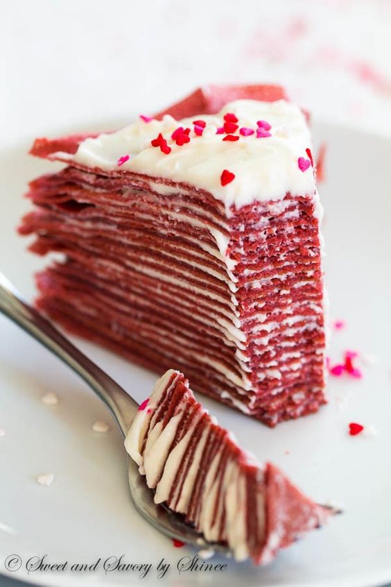 Americké koláčky - Red Velvet Crepe Cake
