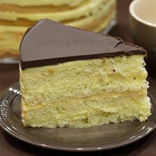 Boston cream pie
