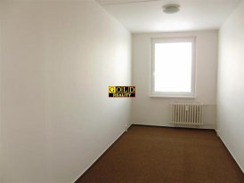 Pokoj - před