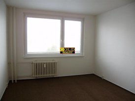 Ložnice - před