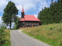 ...kostel na Gruňi...