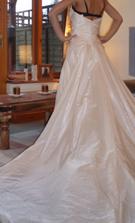 A toto su moje prekrasne saticky LA SPOSA PARADISO. Ako stvorene na letnu svadbu...kupene november 2007, po svadbe na predaj