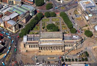 Birds eye view, The Adelphi is just a 5 min walk to the left of the screen.