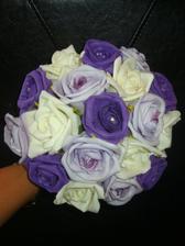 My bouquet (with some extra bling being added to it )