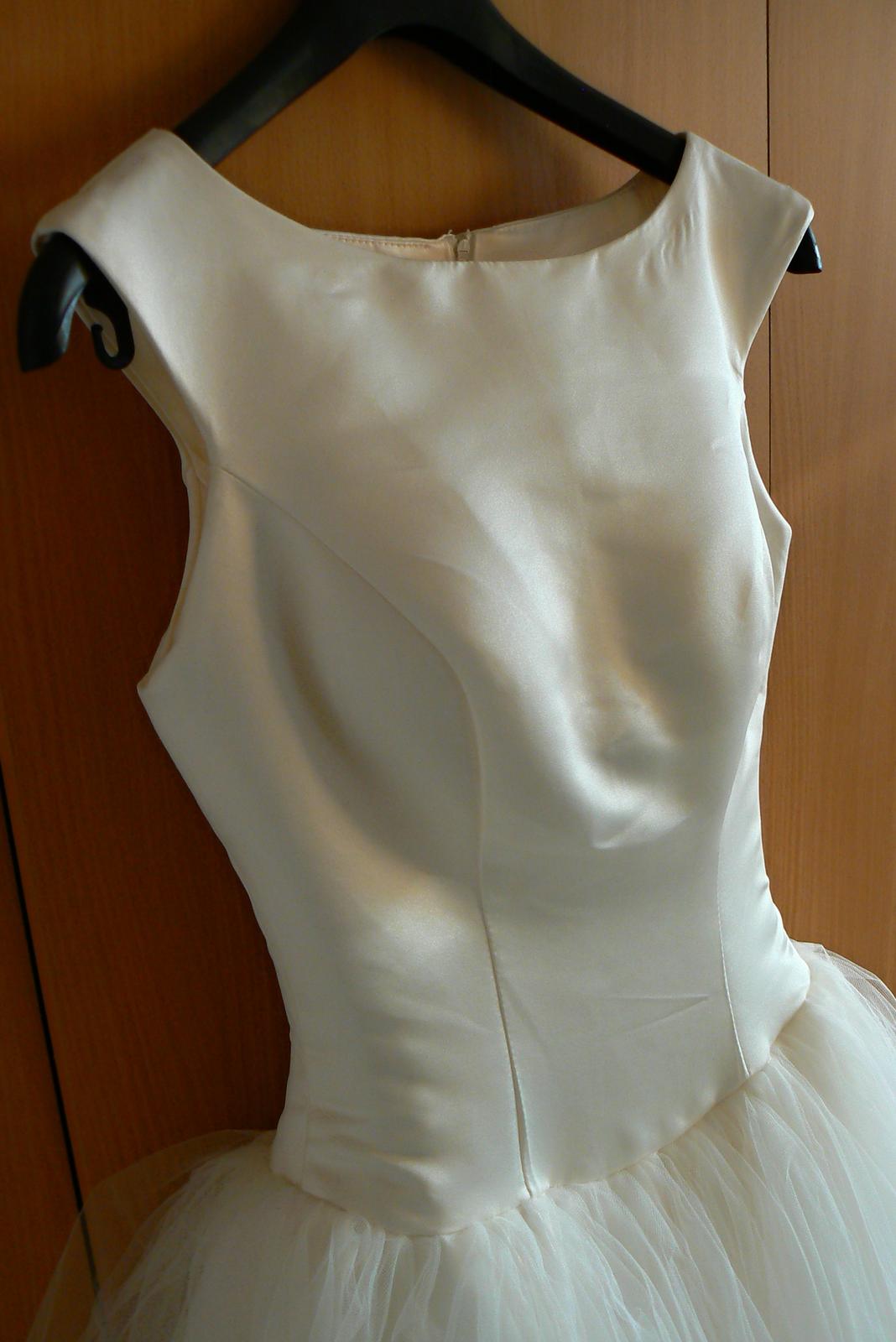 Krátké svatební šaty 36 "baletka" - Obrázek č. 4